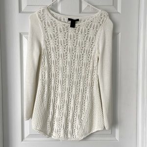 White knit sweater- Women’s Size small